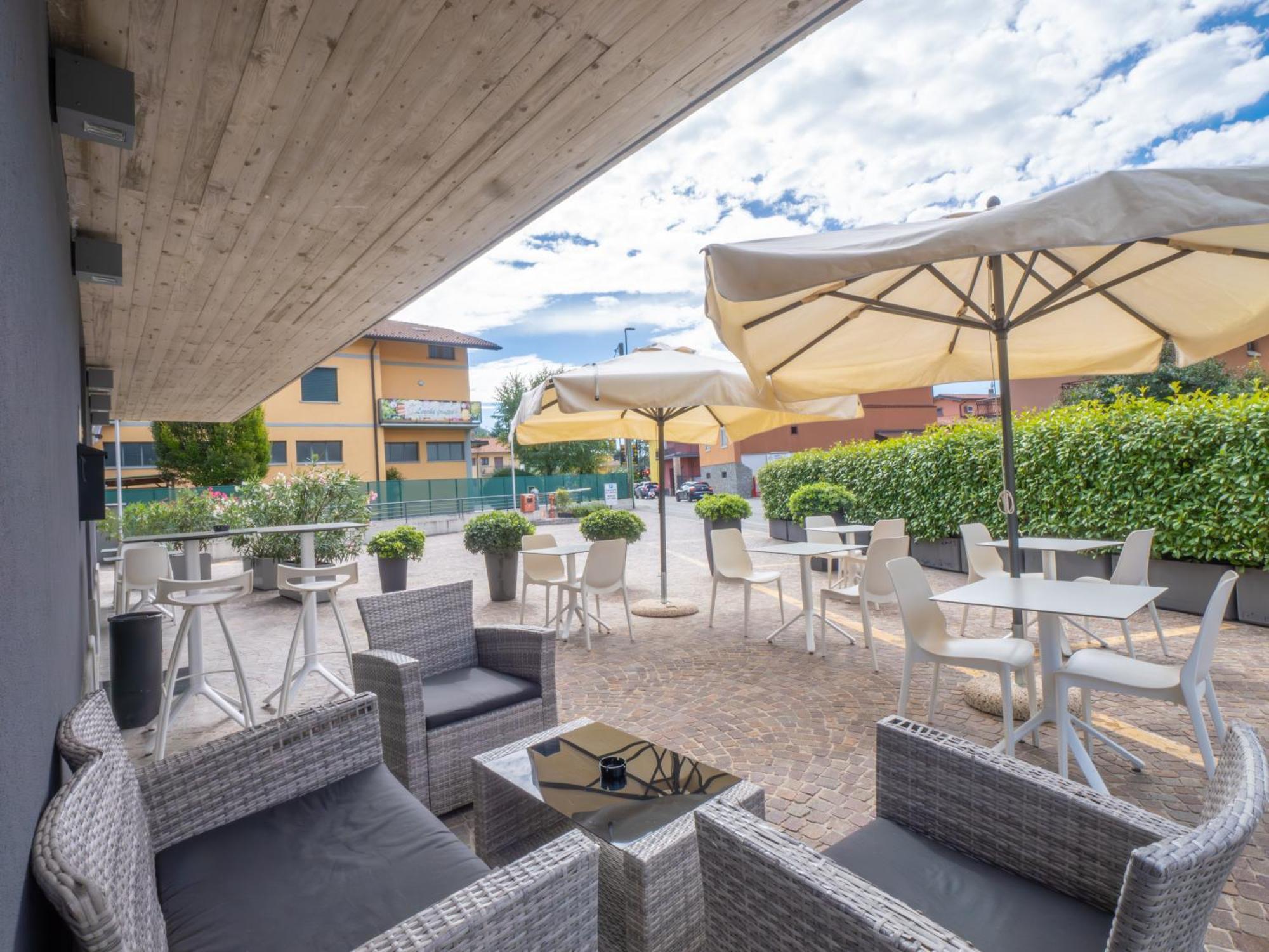 San Valentino Hotel Villa di Serio 外观 照片